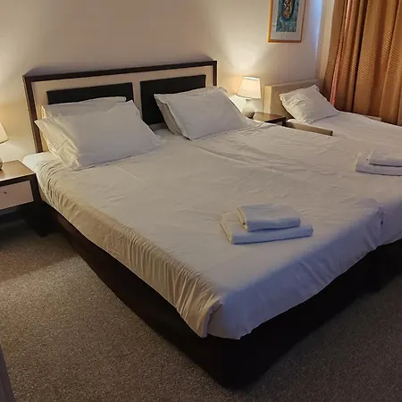 Studio-golden Sands Sea View-berlin Golden Apartament Warna