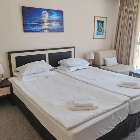 Studio-golden Sands Sea View-berlin Golden Apartament *